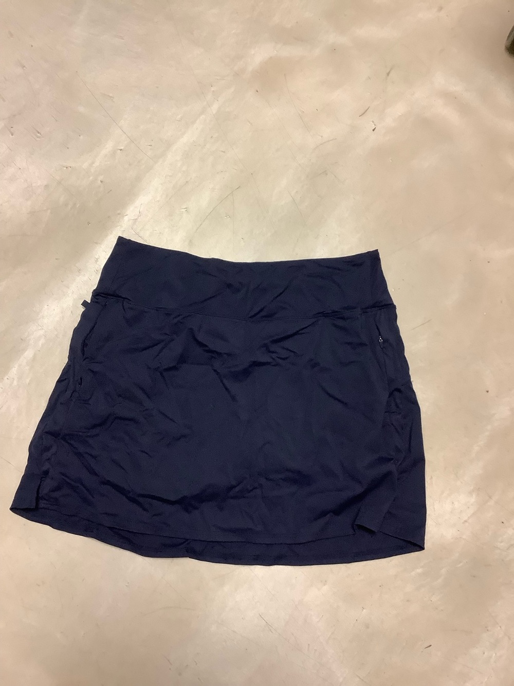 Performance Mini Skirt in Navy